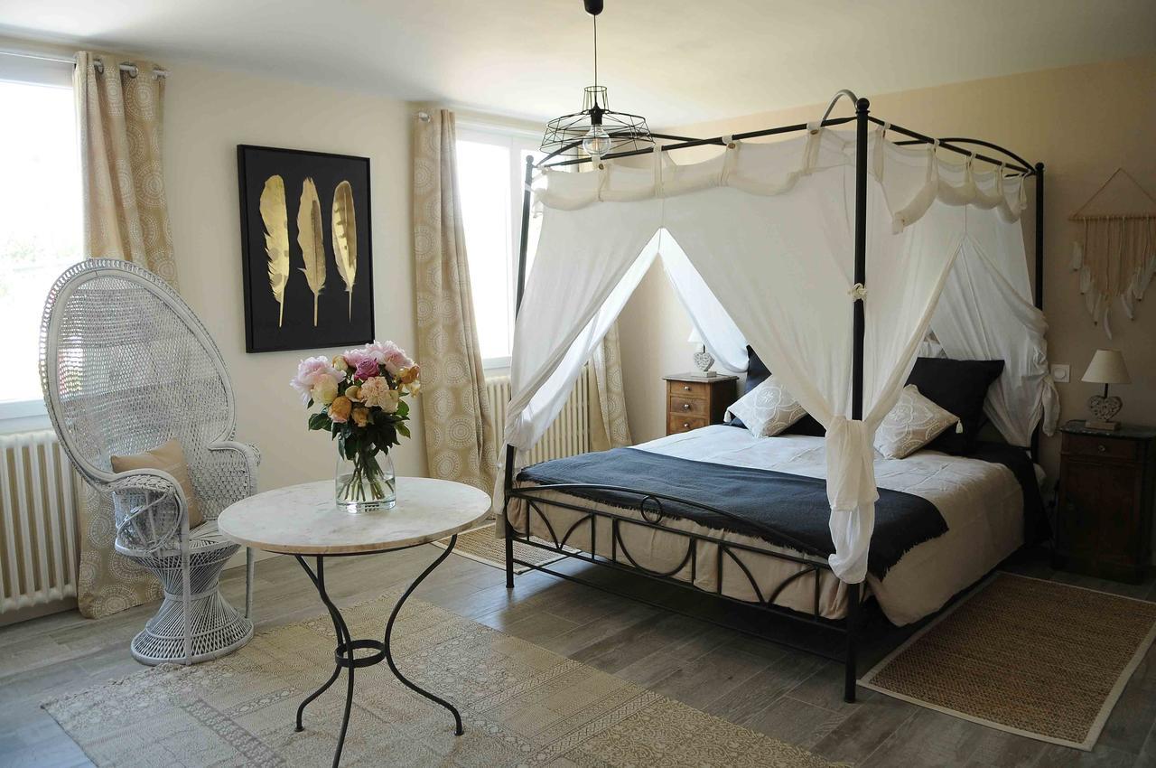 Les Loges De L'Ecurie Bed & Breakfast Damgan Bagian luar foto